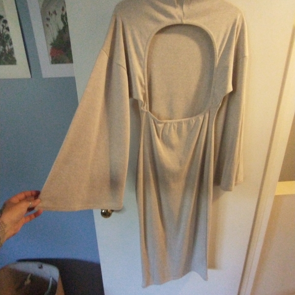 ASOS dress neutral - Picture 2 of 9